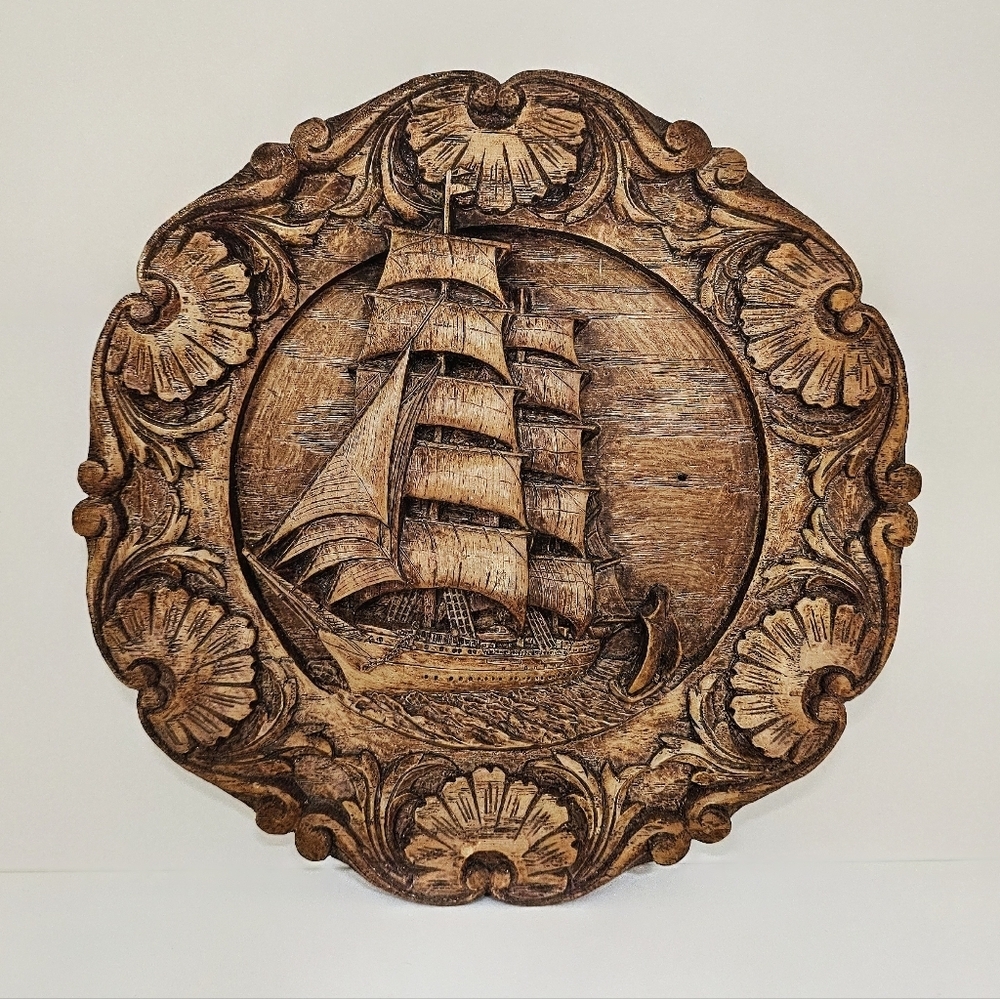 Vintage Hand Carved Ship from France Handgemalt Decor